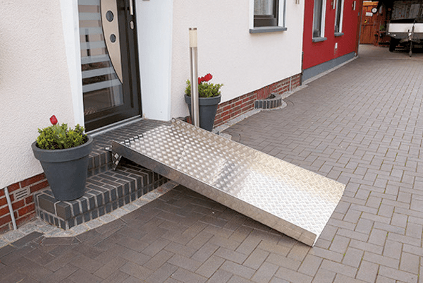 Lehmann Hebelifte: Stufenrampe